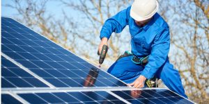 Installation Maintenance Panneaux Solaires Photovoltaïques à Ronsenac